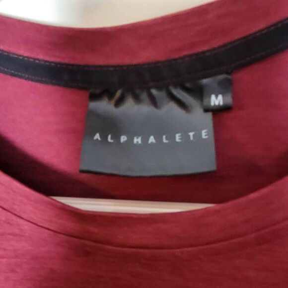 Alphalete Long Sleeve Crewneck Athletic Shirt Logo Maroon Medium - Picture 2 of 4
